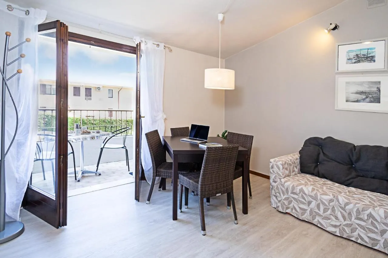 Apartments Blitz - Regarda Travel Lazise 0*,