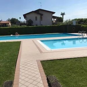 Apartment Con Piscina A