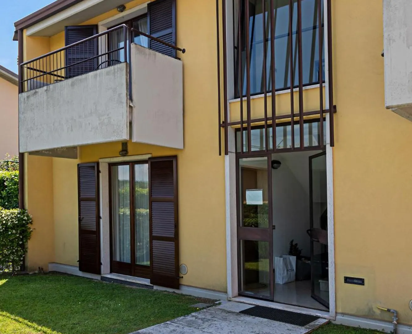 Apartments Blitz - Regarda Travel Lazise