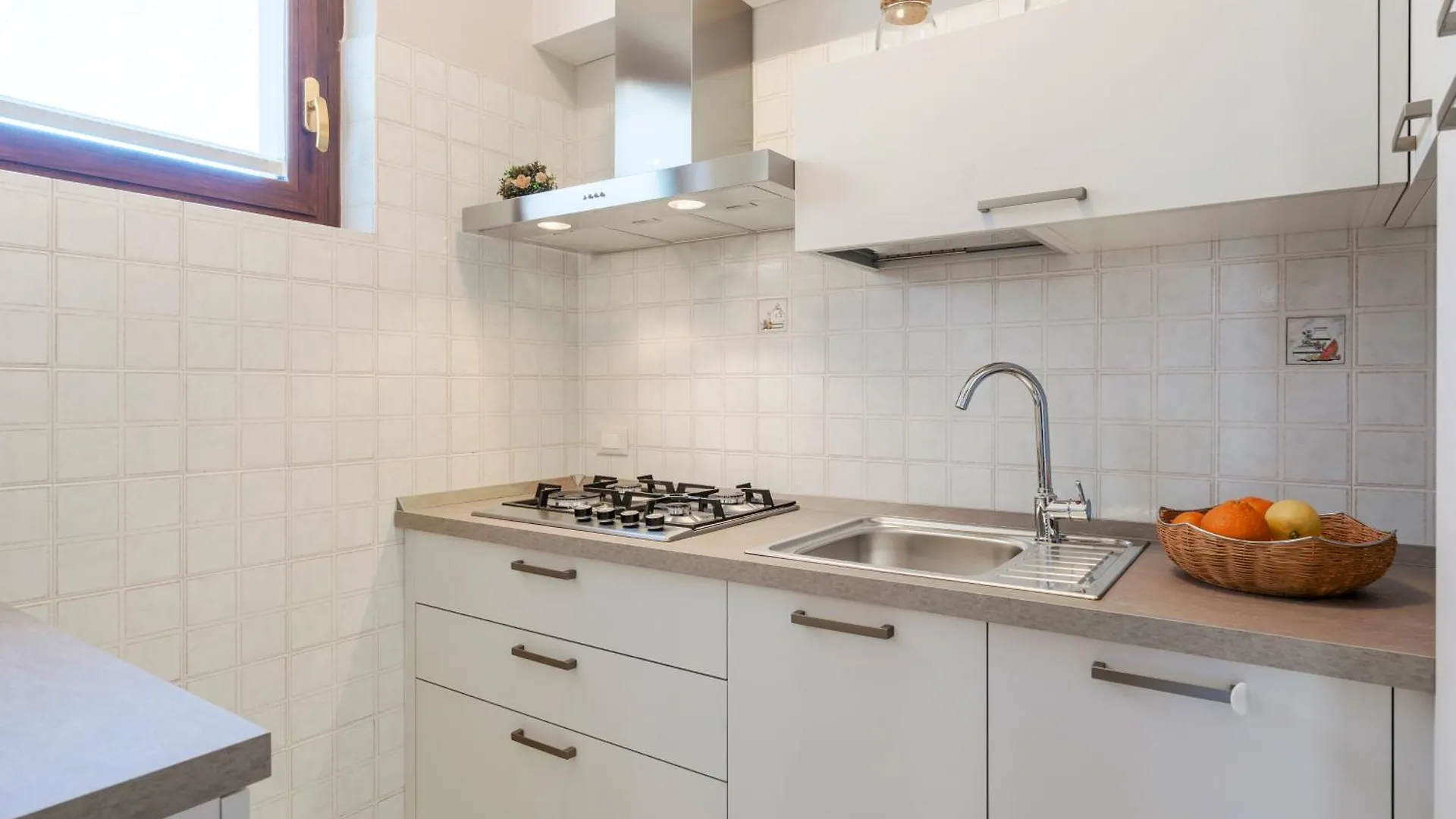 Apartments Blitz - Regarda Travel Lazise